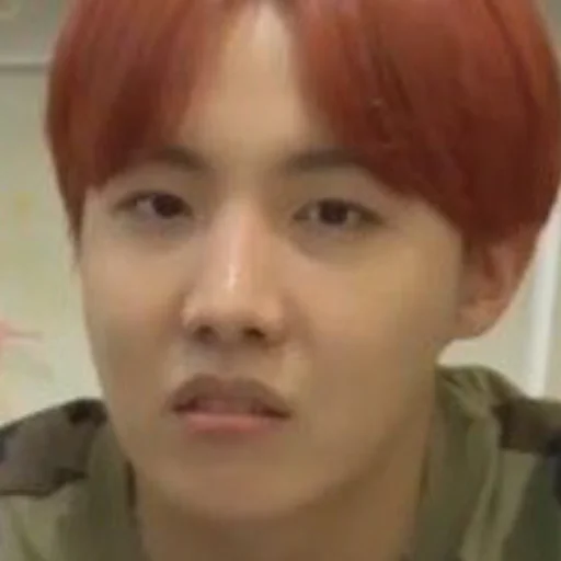 Человек одежда шиньон