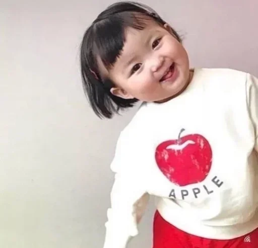 rauuu🖤 pack by @QuotLyBot - person