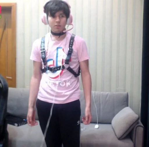 Человек одежда комнатный