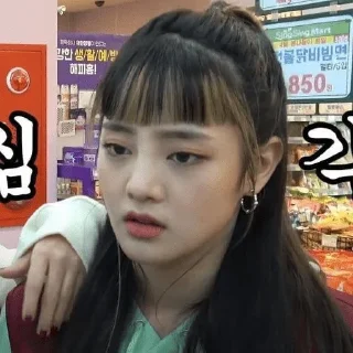 Sticker (Gay)I-DLE - 4