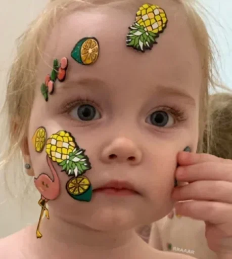 человеческое лицо ребёнок Человек