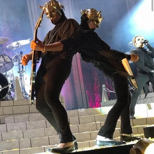 concert clothing guitar