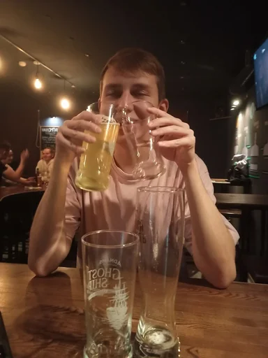 Sticker gigaeber - 1