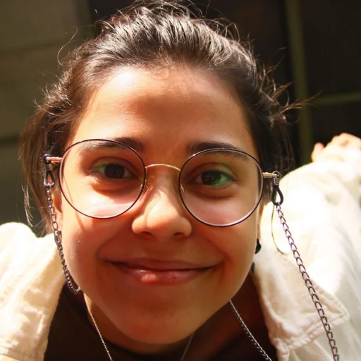 Человек человеческое лицо улыбаться