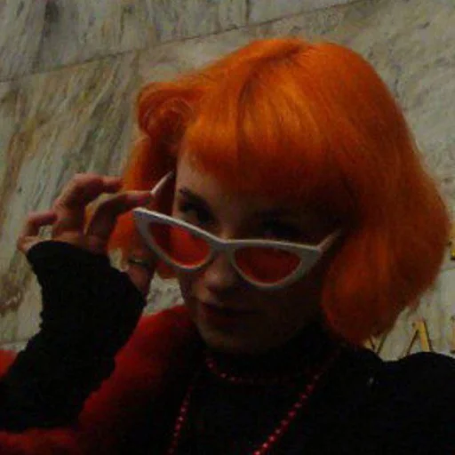 Человек человеческое лицо рыжие волосы