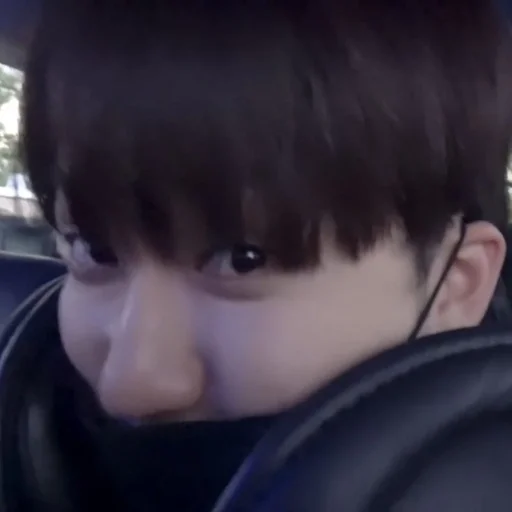 Стикер сиротки by @fStikBot - 7