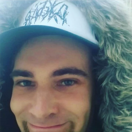 человеческое лицо одежда селфи