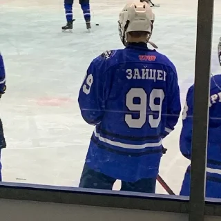 Стикер ХК Девон🤍💙🏒автор: @Pol9I - 6