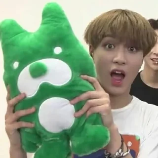 Стикер haechan by @stikersnct - 10