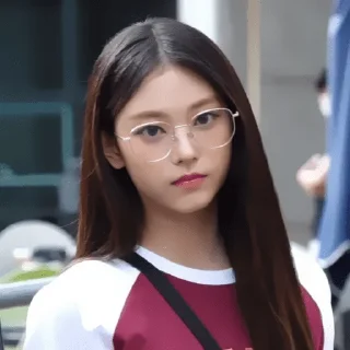 Sticker ˖ ་.HAERIN ! ? ★ ▸ by @lomicor - 0