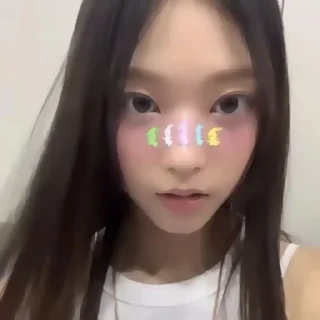 Стикер ˖ ་.HAERIN ! ? ★ ▸ by @lomicor - 6