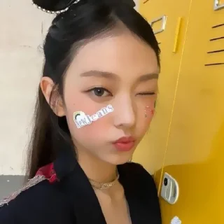 Стикер ˖ ་.HAERIN ! ? ★ ▸ by @lomicor - 3