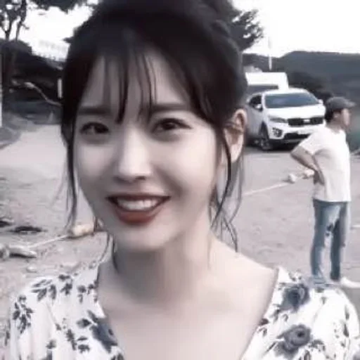 iu @hnjze - 