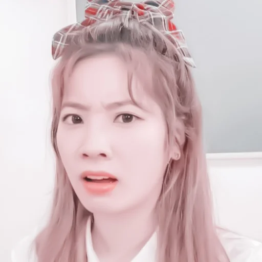 Sticker #𝐇𝐁𝐃: dahyun 🎂 ;: by @paradismaudit - 6