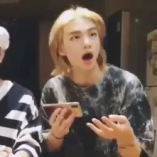 Sticker henjin_pon@ᴀʟʟ ᴀʙᴏᴜᴛ ᴋᴘᴏᴘ💋 - 11