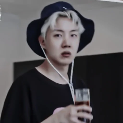 ˙ 𖥦  ⪧ hoseok ˒ ˶ @moonxsv.cóm - 