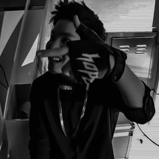 Sticker 𓆤. 𝗃𝗁𝗈𝗉𝖾'𝗌 𝗆𝗈ō𝖽 ❩ ─ @stkworld - 3