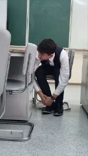 Стикер 🅱️ro⛷️ - 11