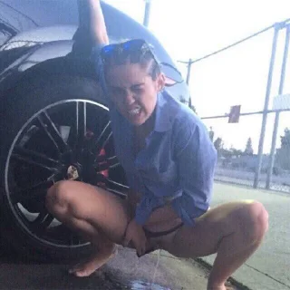 Стикер MAGDALENE - 11