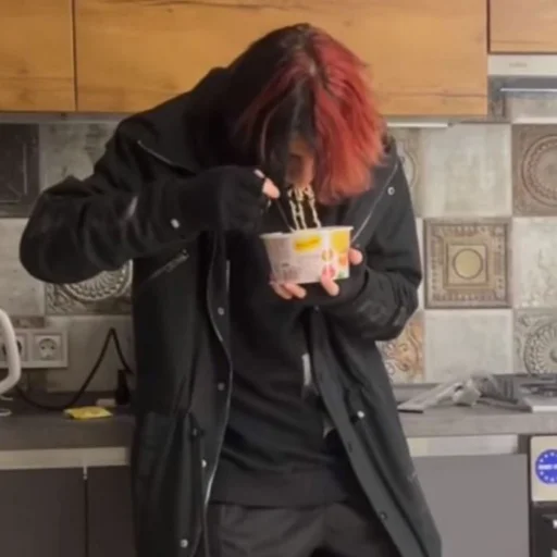 Человек одежда комнатный