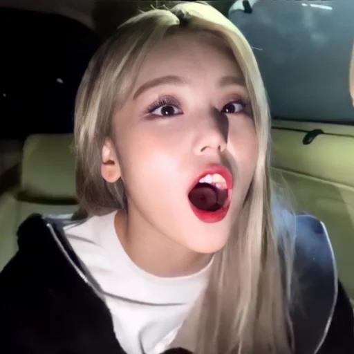 Sticker yꫀji itzy ⋆ @roleplaysticker - 4