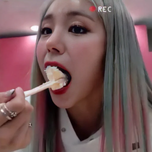 Sticker yꫀji itzy ⋆ @roleplaysticker - 2