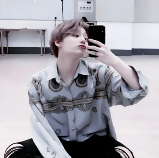 Sticker #𝐚𝐞𝐬𝐭𝐡𝐞𝐭𝐢𝐜: hwanwoong 🖋️ ;: by @paradismaudit - 2