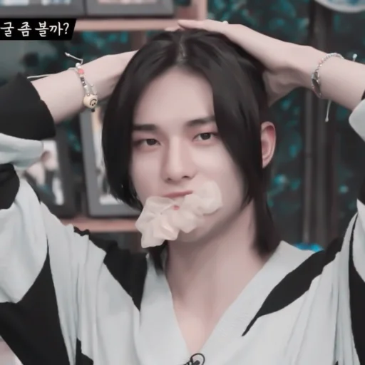 Sticker #𝐚𝐞𝐬𝐭𝐡𝐞𝐭𝐢𝐜: 𝗁𝗒𝗎𝗇𝗃𝗂𝗇 🍀 ;: by @paradismaudit - 3