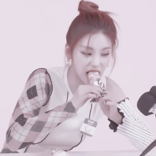 Стикер yᴇji ʍᴏᴏd | @kengastickers - 11