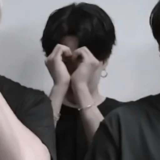 Человек вслепую запястье