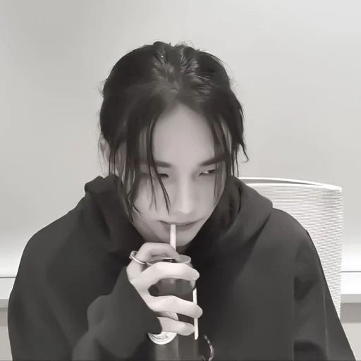 Стикер 𝘩𝘺𝘶𝘯𝘫𝘪𝘯 @jungkookxw :: @fStikBot - 11