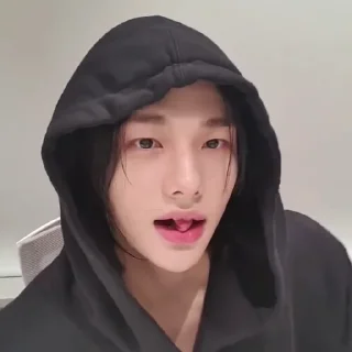 Sticker Hyunjin210917 @skzstickers - 5