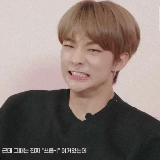 Sticker →Hwang Hyunjin | @HyunjinSKZ - 3