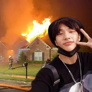 Sticker →Hwang Hyunjin | @HyunjinSKZ - 1