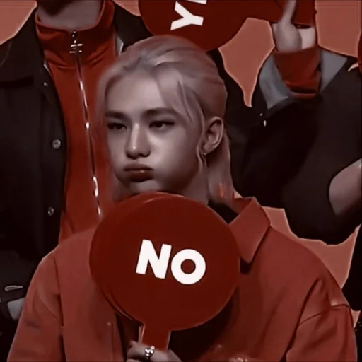 человеческое лицо одежда скриншот