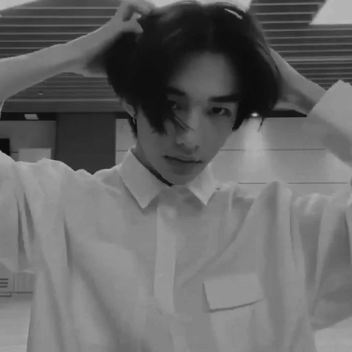 Sticker HYUNJIN DARK.01 @sheidoynie :: @fStikBot - 1