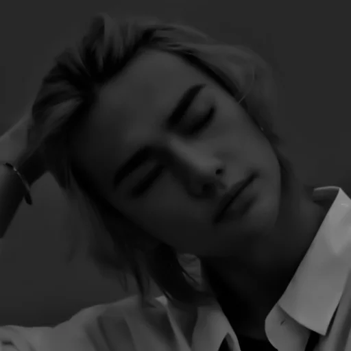 ` 𖤍 | 𝐡𝐲𝐮𝐧𝐣𝐢𝐧 > @xillun :; by @kpop_stik - 