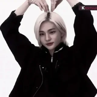 Sticker 𖠿 :: 𝐇𝐘𝐔𝐍𝐉𝐈𝐍 𖥻 @MDDELICIEUX - 1