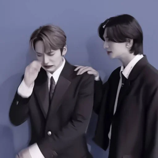 хён & ʍин :; @stickskz - 