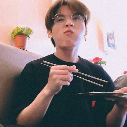 Человек комнатный человеческое лицо