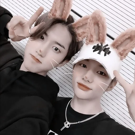 модный аксессуар человеческое лицо Человек