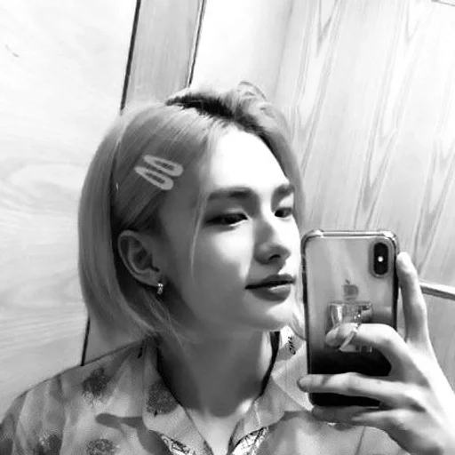 Человек человеческое лицо черно-белый