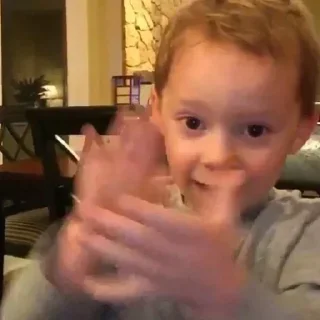 Sticker 👉 @new_stickerbot 👈 - 1