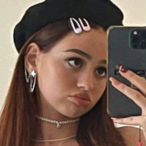 Стикер Катюша зая🖤 - 10