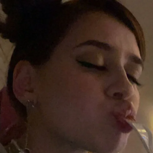 Стикер Катюша зая🖤 - 7