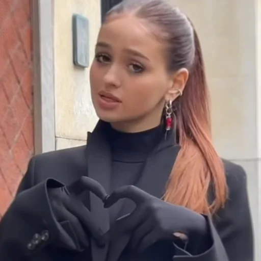 Стикер Катюша зая🖤 - 2