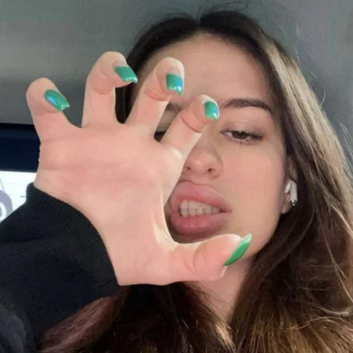 Стикер Катюша зая🖤 - 0