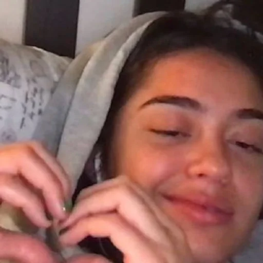 Человек человеческое лицо селфи