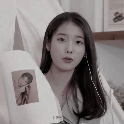 ✧ iu ˖ @minieflower ࿐ - 