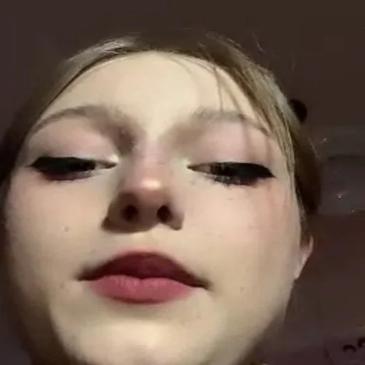 lip eyelash lipstick